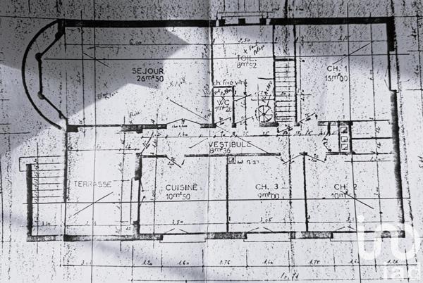 Maison 4 pièces de 90 m² à Pont-Sainte-Marie (10150)