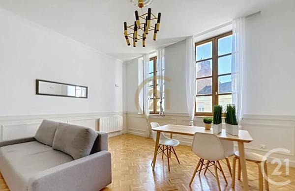 Appartement Triplex à vendre  5 pièces - 113,68 m 2   BOLBEC  - 76