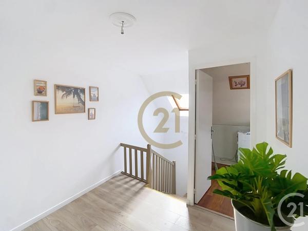 Appartement Triplex à vendre  5 pièces - 113,68 m 2   BOLBEC  - 76