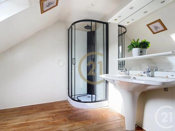 Appartement Triplex à vendre  5 pièces - 113,68 m 2   BOLBEC  - 76