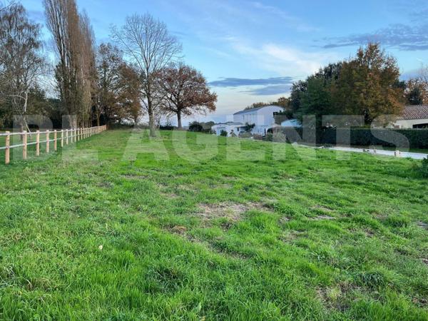 Magnifique terrain constructible