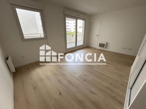 Location Appartement 2 pièces 44.83 m² - 93 AVENUE DE BRETAGNE Rouen 76100