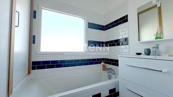 Maison Givrand 5 pièce(s) 99 m2