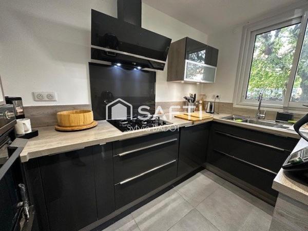 TOULON BRUNET APPARTEMENT T4 DANS PETITE RESIDENCE