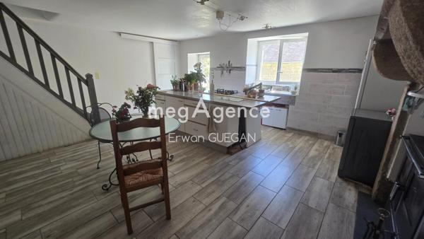 Maison à GUERN, 56310 - 8 pièces 165m²