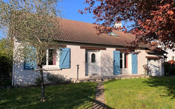 Maison à vendre    5 pièces •  Saint-Denis-en-Val