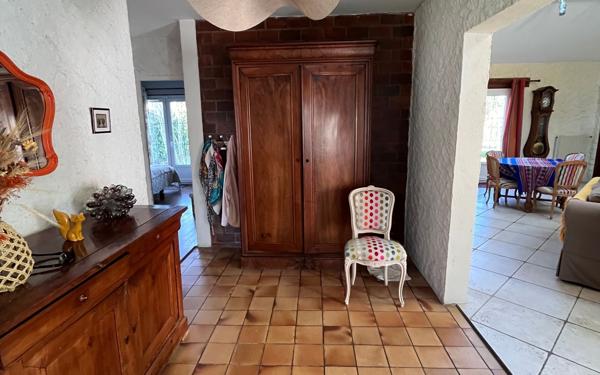 Maison à vendre    5 pièces •  Saint-Denis-en-Val