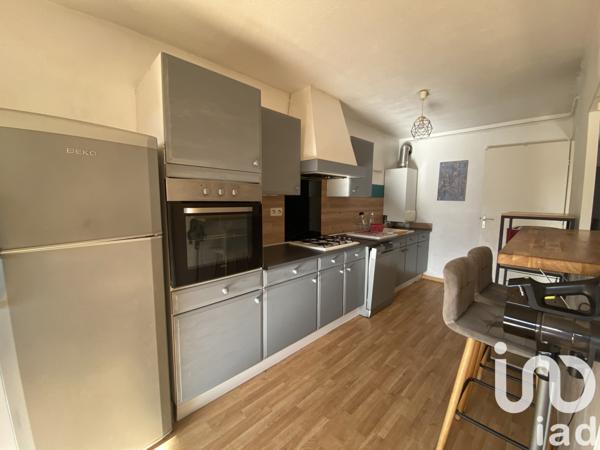 Location appartement 3 pièces 69 m² Toulon