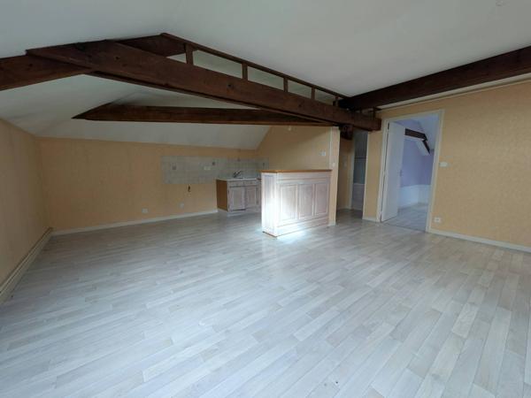 Immeuble d'habitation 6 logements à Bourbonne-les-Bains, 344 m²