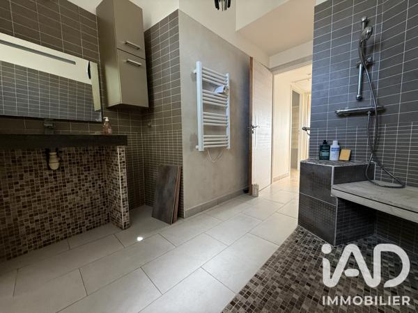 Appartement à vendre 4 pièces 124,8 m² La Londe-les-Maures