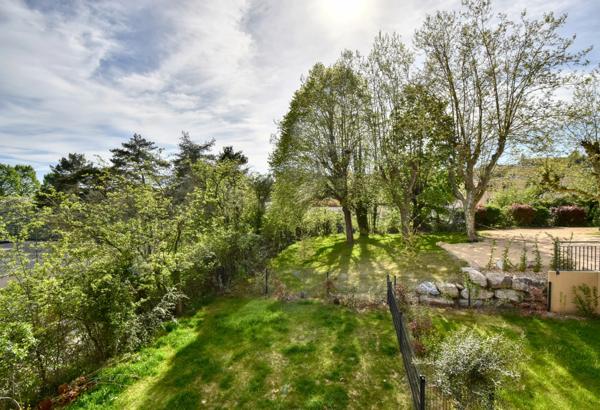 Dpt Rhône (69), à vendre DARDILLY appartement T4 de 82,44 m² - Terrain de 0