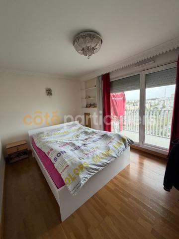Vente
                Appartement82,26 m² - 4 Pièces -
                    ROSNY SOUS BOIS (93110)