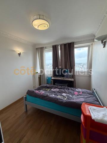 Vente
                Appartement82,26 m² - 4 Pièces -
                    ROSNY SOUS BOIS (93110)