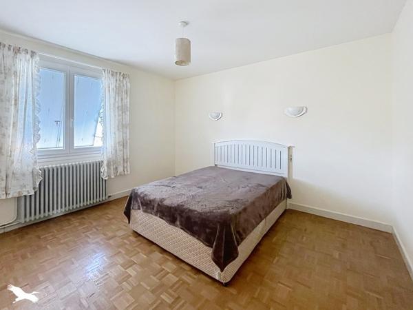Maison 124 347 € Bellac 6 p 147 m² DPE C