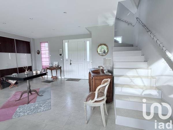 Maison à vendre 9 pièces 225 m² Soisy-sur-Seine