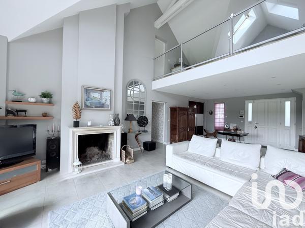 Maison à vendre 9 pièces 225 m² Soisy-sur-Seine