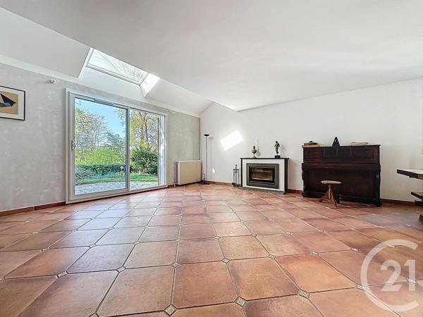 Maison à vendre  7 pièces - 130 m2 BUC - 78