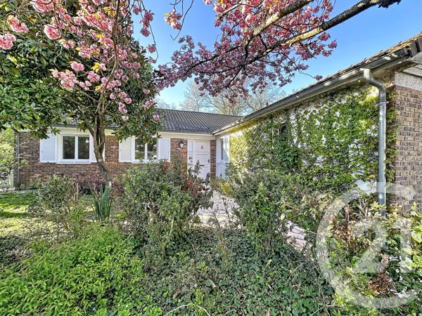 Maison à vendre  7 pièces - 130 m2 BUC - 78