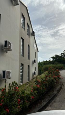 Immeuble de 10 Appartements – Proche Plage et Commerces
