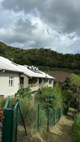 Immeuble de 10 Appartements – Proche Plage et Commerces