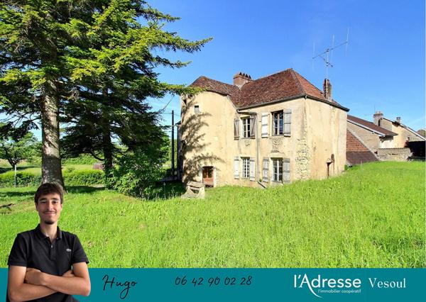 Ancien presbytère de 1731 à fort potentiel