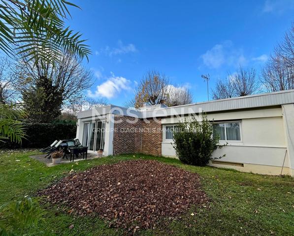 Maison à vendre sur la commune de Champagne Sur Oise - Plain pied 5 pièces 103.4m2