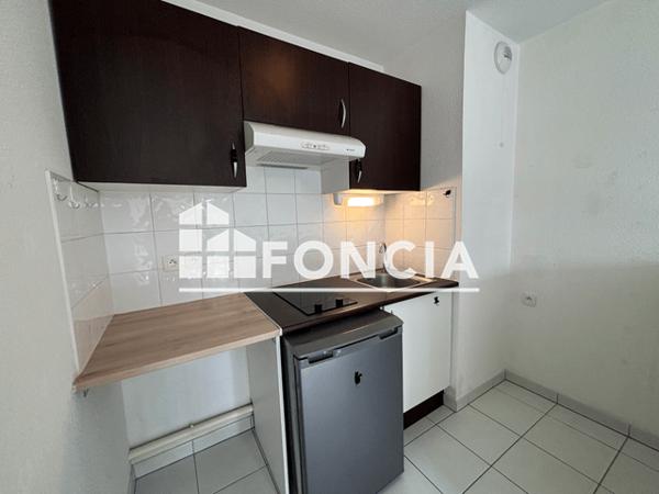 Location Appartement 2 pièces 33.89 m² - 70 RUE LAPEYRERE Orthez 64300