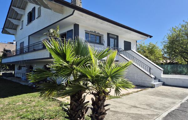 Maison de 180 m2 sur un terrain de 820 m2