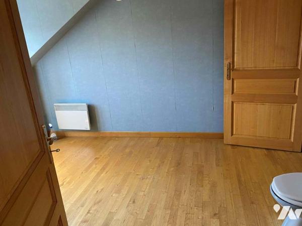 La FERTE MACE: Maison d’habitation d'environ 150 m² habitable sur 207 m² de terrain