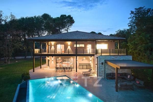 Villa contemporaine à deux pas du Royal Golf