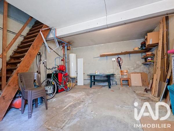 Maison à vendre 4 pièces 85 m² Saint-Bris-le-Vineux