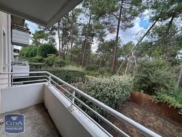 Appartement à louer 2 pièces 40.11m² Saint-Paul-lès-Dax (40990)