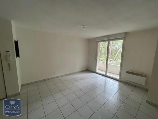 Appartement à louer 2 pièces 40.11m² Saint-Paul-lès-Dax (40990)