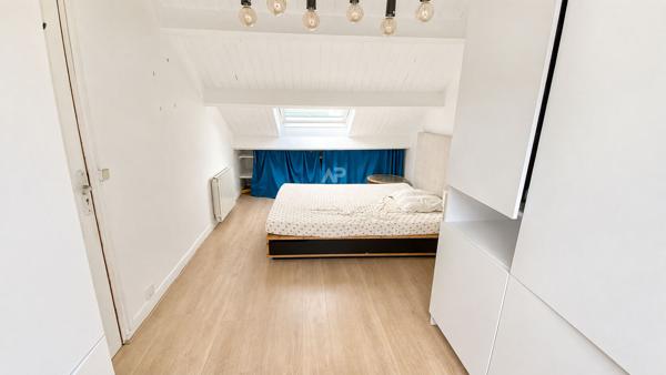 Appartement 4 pièces lumineux à vendre à Chaville 399 000 € **  - Référence  701-C