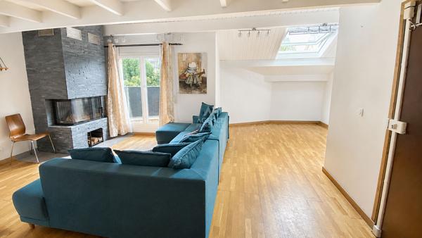 Appartement 4 pièces lumineux à vendre à Chaville 399 000 € **  - Référence  701-C