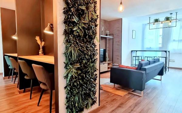 Appartement à louer    2 pièces • 87,58 m2 Hérouville-Saint-Clair