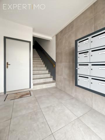 Palavas-les-Flots (34250) Palavas 31m2 première ligne ave st Maurice.