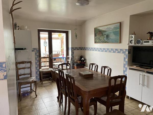 BASSE GOULAINE - ENSEMBLE IMMOBILIER À RÉNOVER