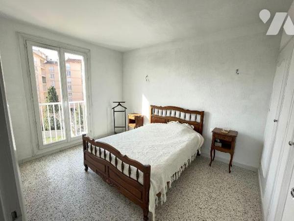 A vendre - Manosque (04) - Alpes de Haute Provence: Superbe et spacieux appartement en centre v...