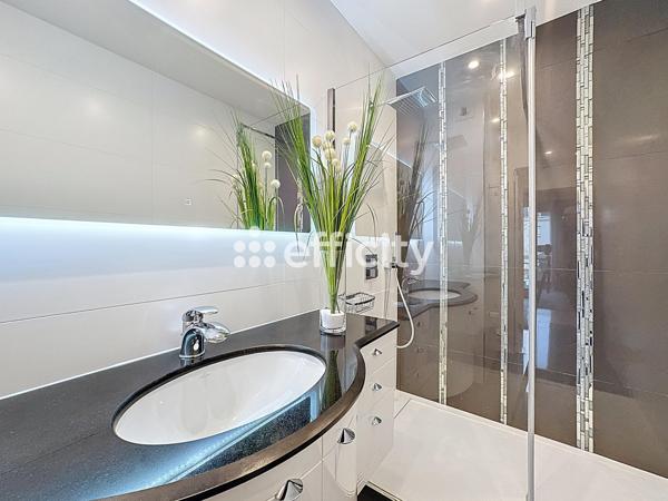 Appartement 4 pièces - 120 m² Exclusivité efficity