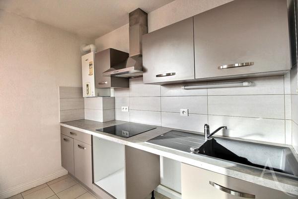 Beau 3 pièces 63.5 m² avec terrasse et 2 PK