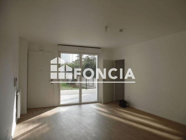 Location Appartement 2 pièces 59.55 m² - 52-54 RUE DE LA DEMI LUNE Montreuil 93100