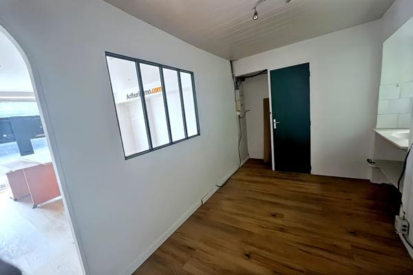 Maison Aytre 4 pièce(s) 100 m2 : Appartement 2 pièces & Boutique, Aytre 17440