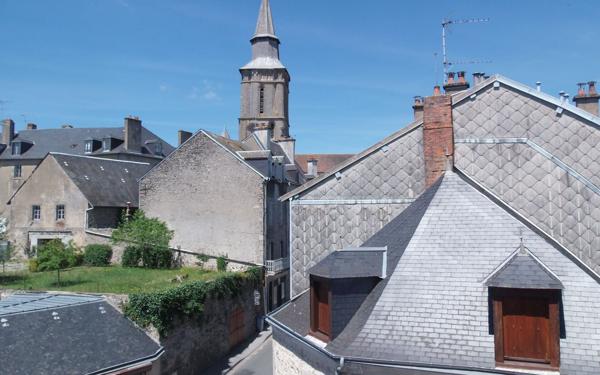 Appartement à louer    1 pièce •  La Souterraine