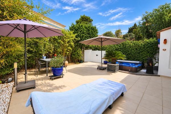 Maison Mandelieu-la-napoule 4 pièce(s) 113 m2