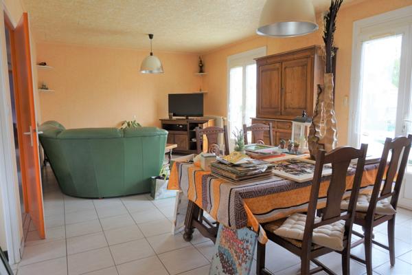 PLAIN PIED SUR SOUS SOL 3 CHAMBRES