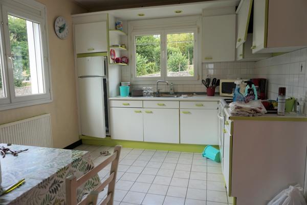 PLAIN PIED SUR SOUS SOL 3 CHAMBRES