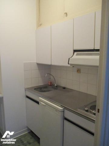 CROIX  T2  dans résidence sénior