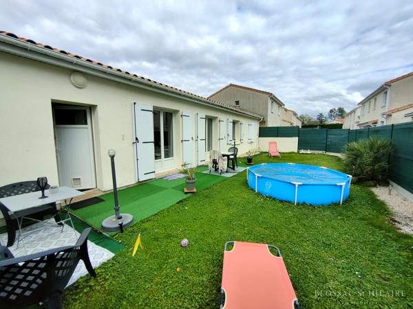 Maison indépendante avec garage et jardin