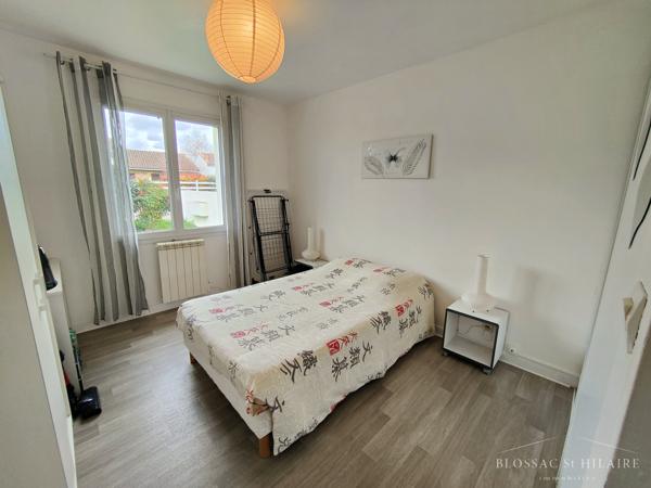 Maison indépendante avec garage et jardin